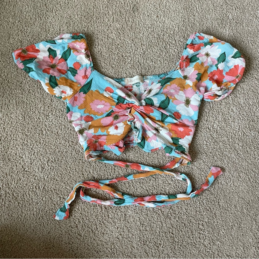 ALTARD STATE FLORAL CRISSCROSS TOP - small